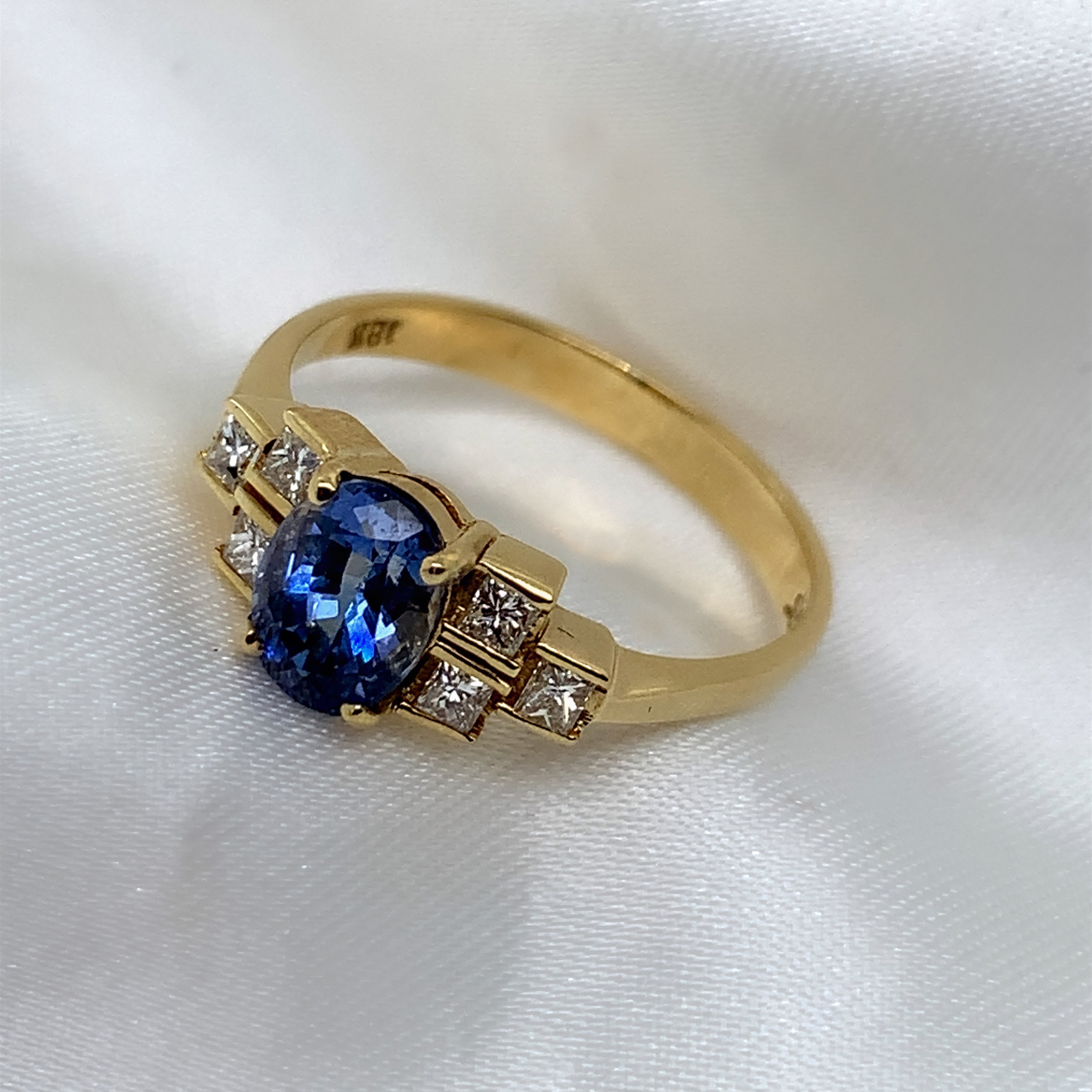 "Cherish" - Unique Ring - Ebony Jewellery Chichester - Bespoke by Ebony