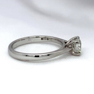 "Éléanor" - Solitaire Claw Set Round Brilliant Engagement Ring in Gold or Platinum - Engagement Ring - Ebony Jewellery Chichester - Bespoke by Ebony