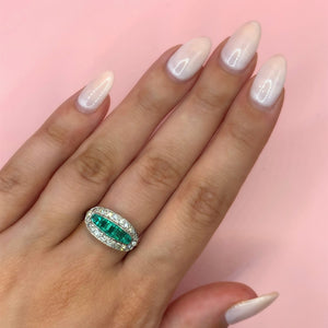 "Gweneth" - 1930s Art Deco Emerald and Diamond Unique Ring set in 18ct White Gold - Unique Ring - Ebony Jewellery Chichester - Bespoke by Ebony