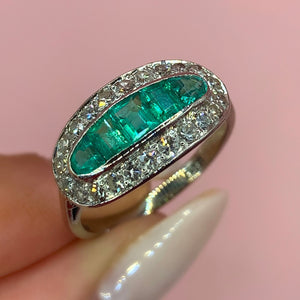 "Gweneth" - 1930s Art Deco Emerald and Diamond Unique Ring set in 18ct White Gold - Unique Ring - Ebony Jewellery Chichester - Bespoke by Ebony