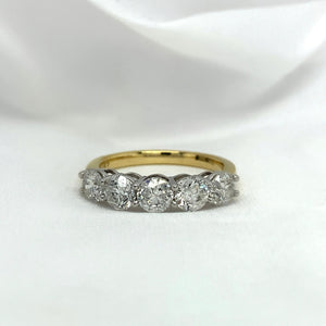 "Morwenna" - 5 Stone Round Brilliant Cut Ring in a Gold or Platinum Claw Setting - Engagement Ring - Ebony Jewellery Chichester - Bespoke by Ebony