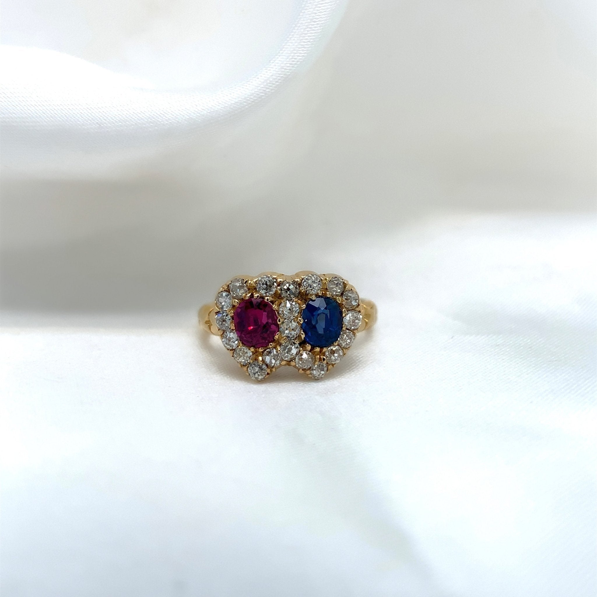 "Victoria" - Unique Ring - Ebony Jewellery Chichester - Bespoke by Ebony