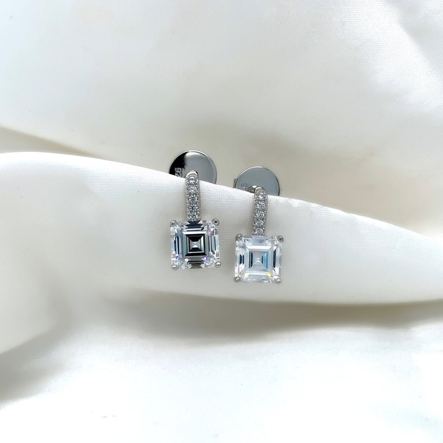 Alanis - Platinum-Plated Earring - Ebony Jewellery