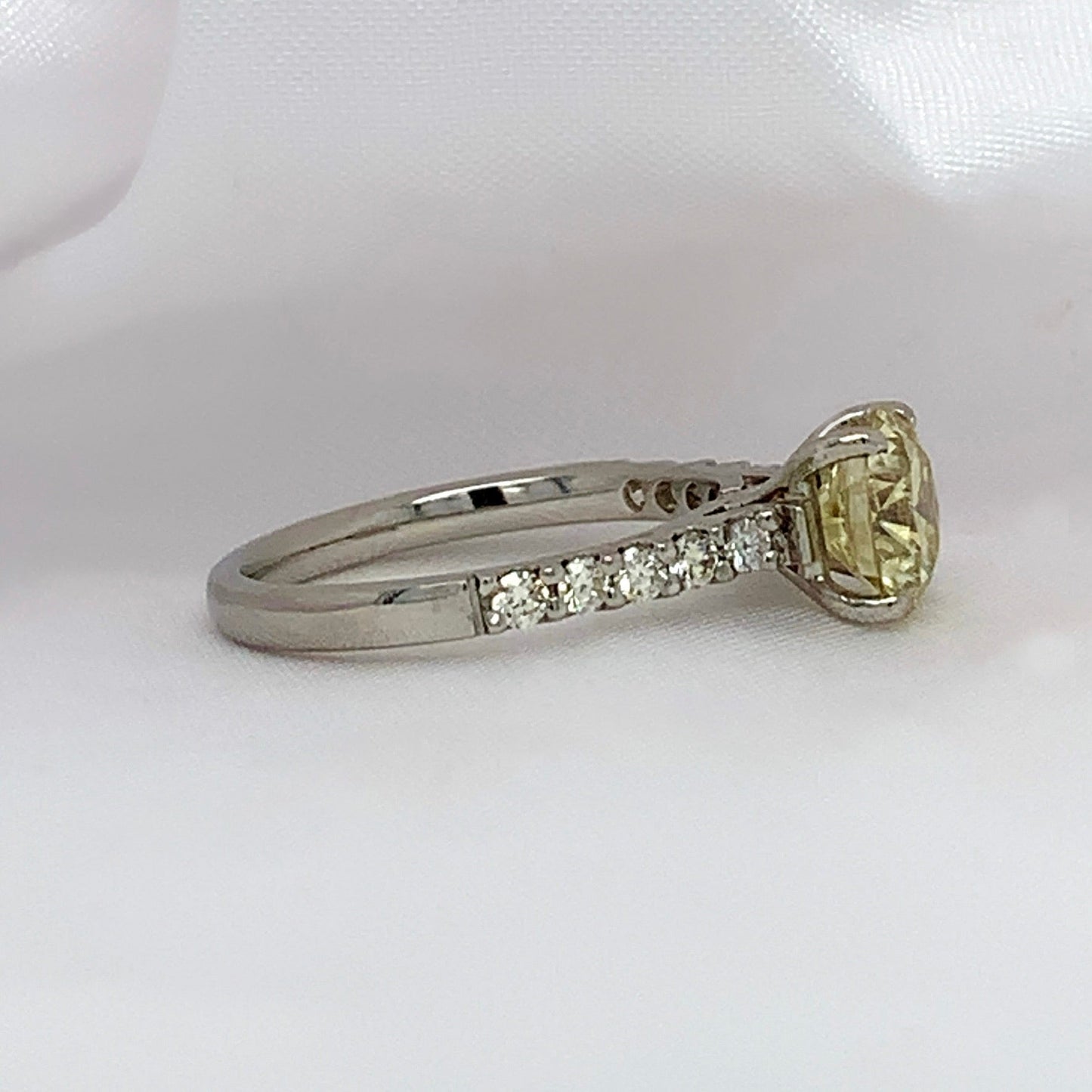 Amelia - Engagement Ring - Ebony Jewellery