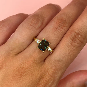 "Artemis" - Art Deco Trilogy Unique Ring in Sapphire, Emerald and Diamond set in 18ct Yellow Gold - Unique Ring - Ebony Jewellery Chichester - Bespoke by Ebony