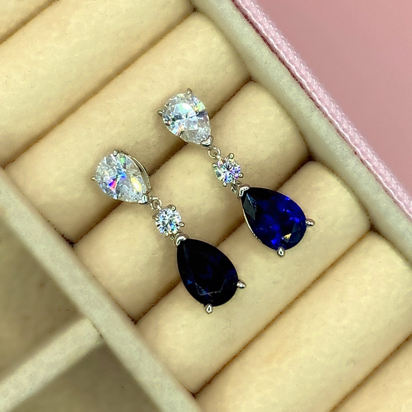 Cecily - Platinum-Plated Earring - Ebony Jewellery