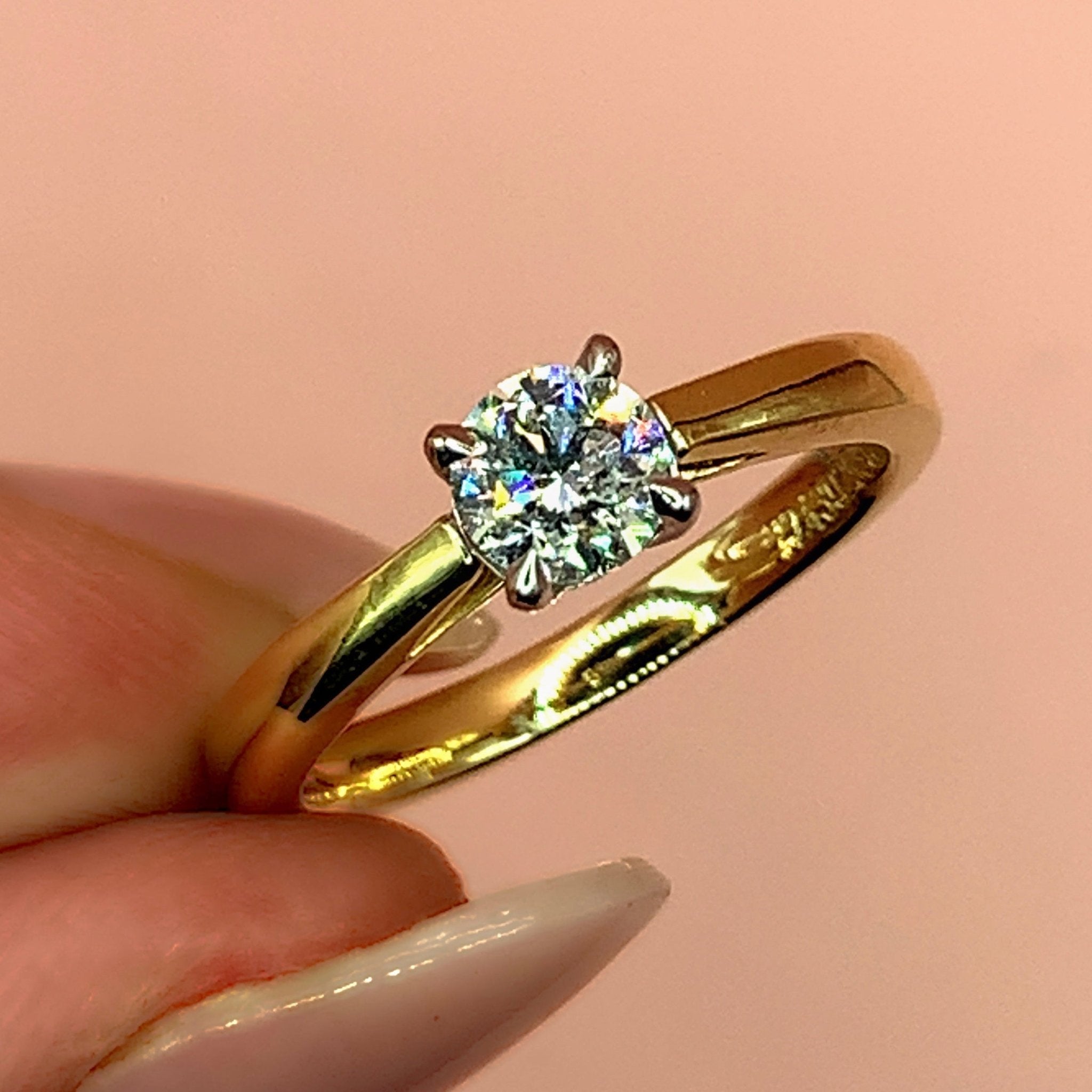 "Éléanor" - Solitaire Claw Set Round Brilliant Engagement Ring in Gold or Platinum - Engagement Ring - Ebony Jewellery Chichester - Bespoke by Ebony