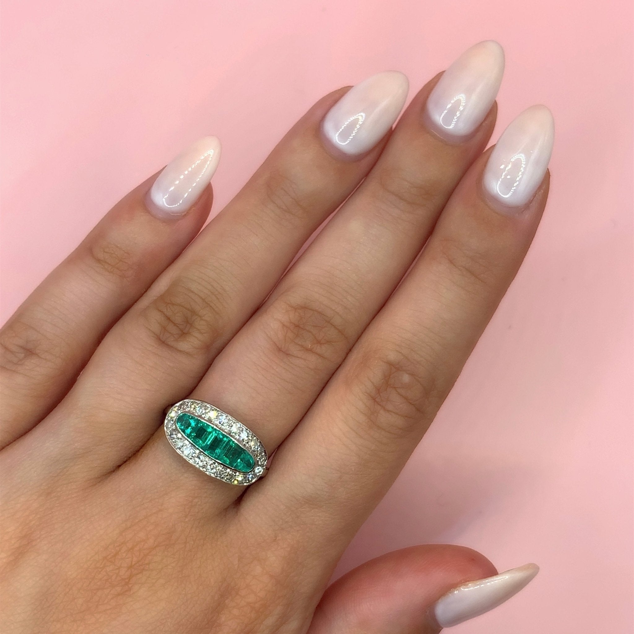 "Gweneth" - 1930s Art Deco Emerald and Diamond Unique Ring set in 18ct White Gold - Unique Ring - Ebony Jewellery Chichester - Bespoke by Ebony