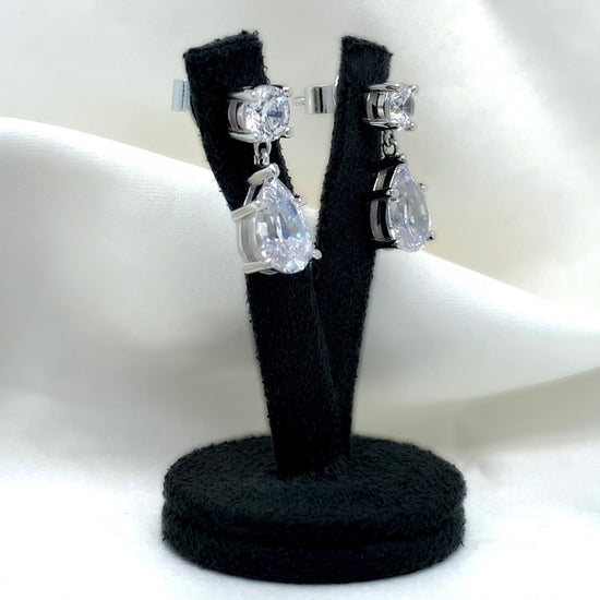 Load image into Gallery viewer, &amp;quot;Hattie&amp;quot; - Platinum-Plated Earring - Ebony Jewellery

