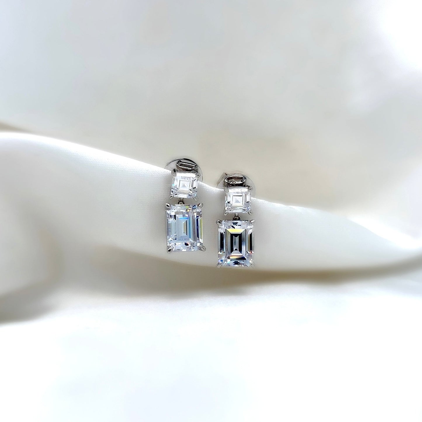 "Martha" - Platinum-Plated Earring - Ebony Jewellery