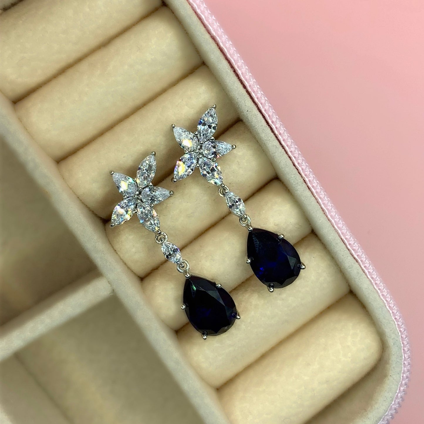 "Matilda" - Platinum-Plated Earring - Ebony Jewellery