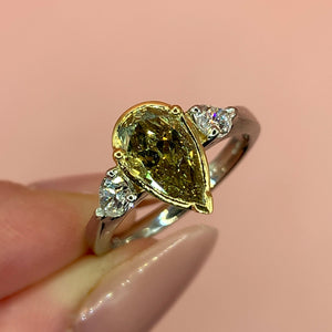 "Mia" - Diamond Ring - Ebony Jewellery Chichester - Bespoke by Ebony