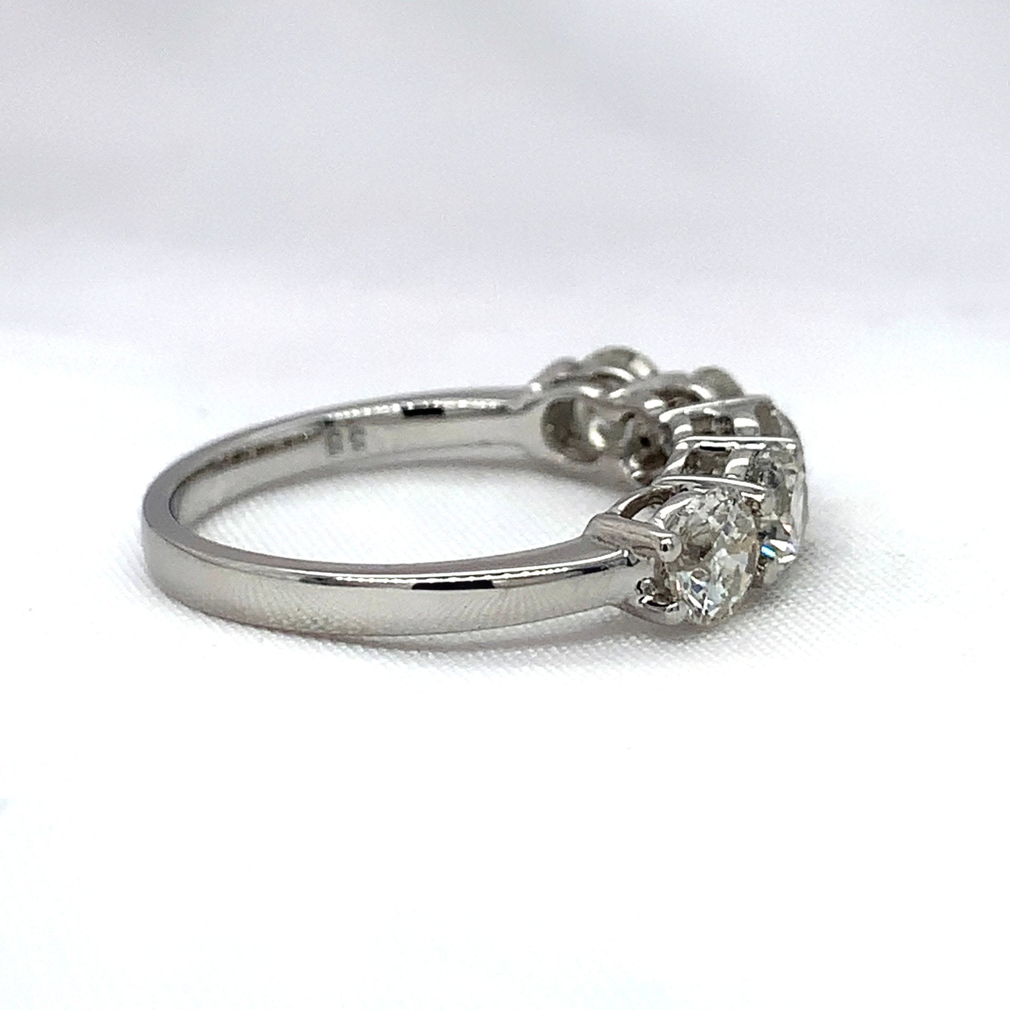 "Morwenna" - 5 Stone Round Brilliant Cut Ring in a Gold or Platinum Claw Setting - Engagement Ring - Ebony Jewellery Chichester - Bespoke by Ebony