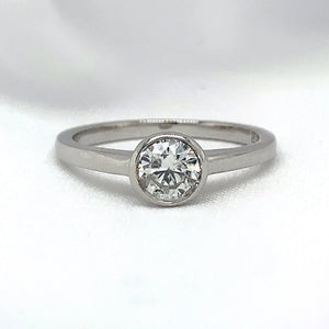 "Noémie" - Solitaire Round Brilliant Cut Diamond Engagement Ring in a Rubover Setting. - Engagement Ring - Ebony Jewellery Chichester - Bespoke by Ebony