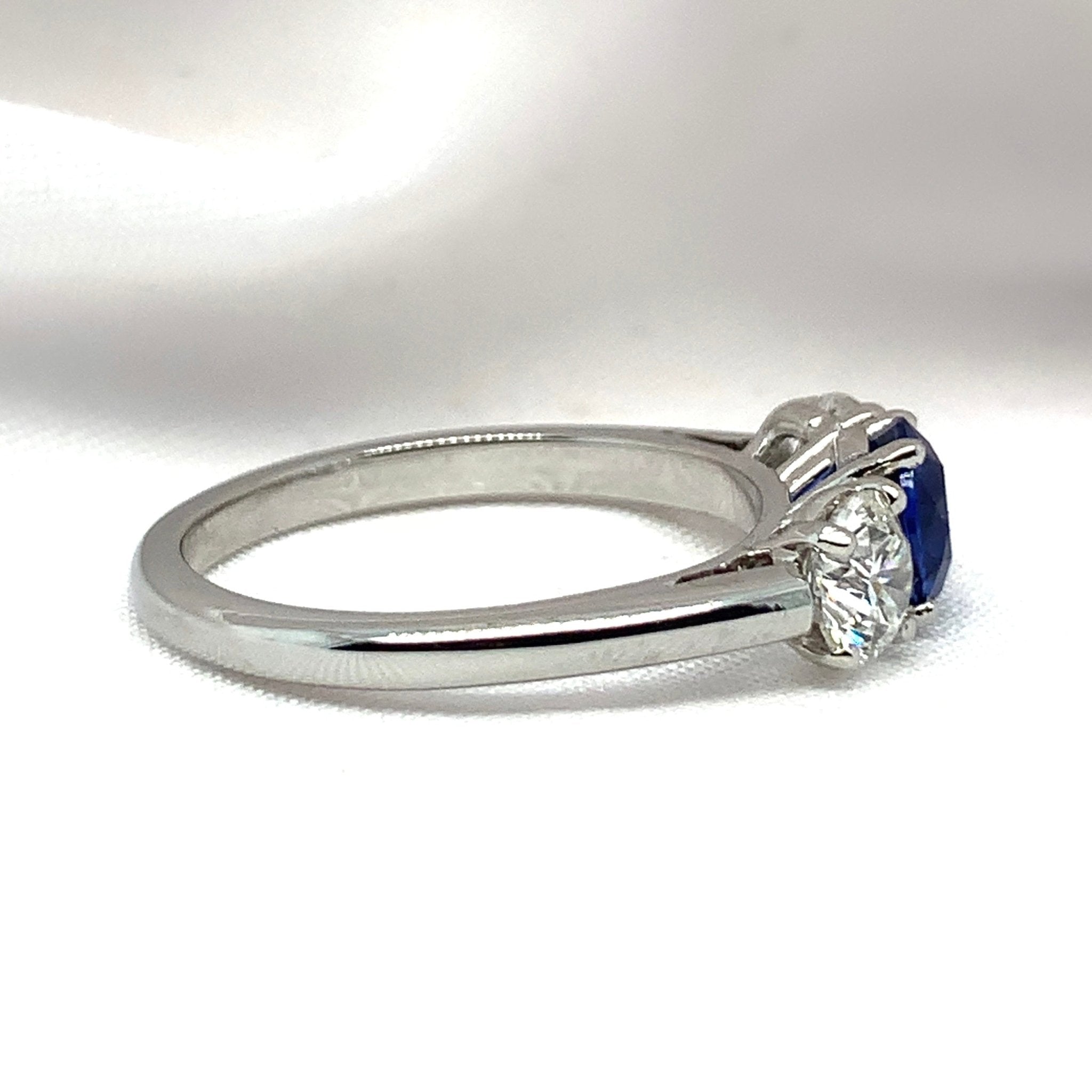 "Odette" - Unique Ring - Ebony Jewellery Chichester - Bespoke by Ebony