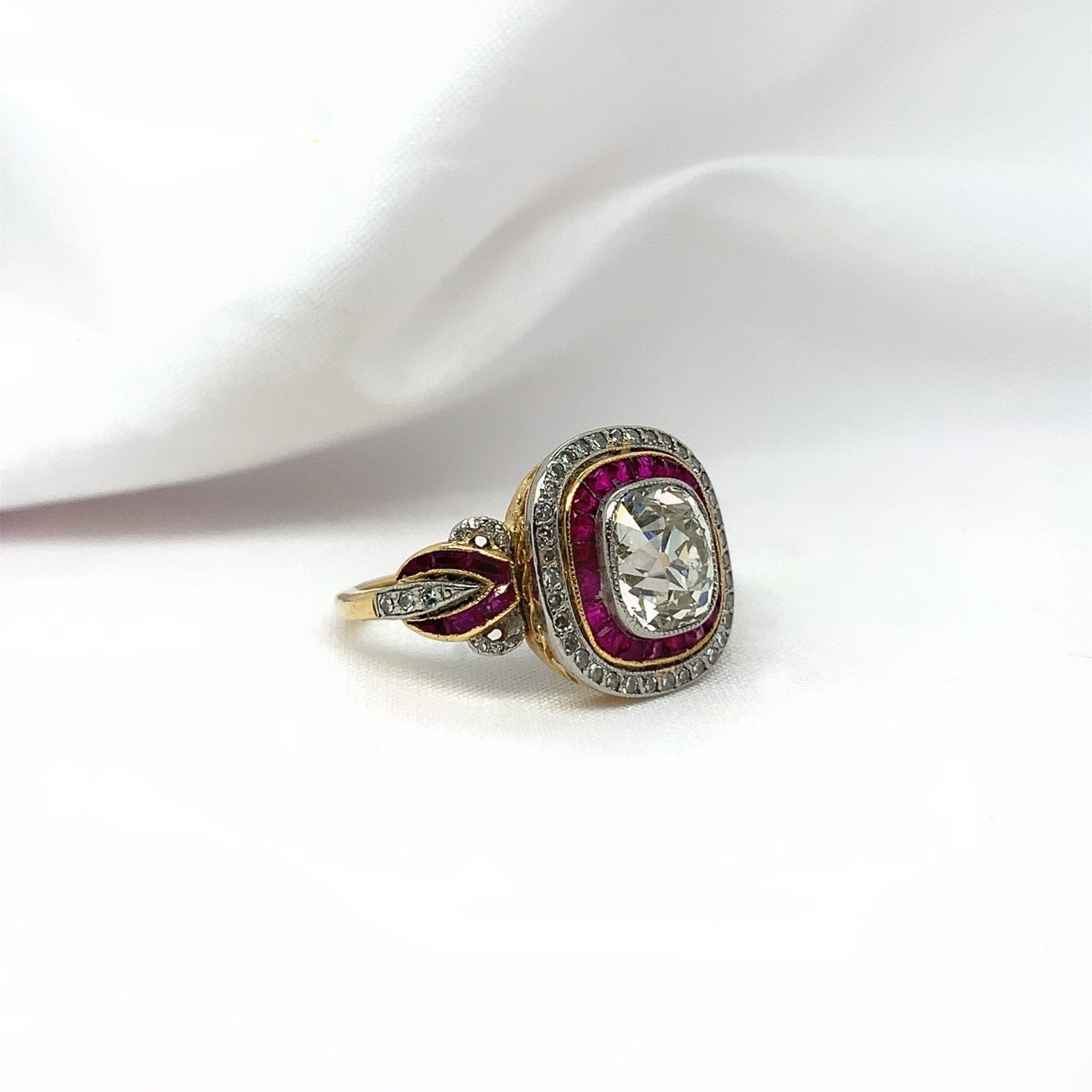 "Pierrette" - Unique Ring - Ebony Jewellery Chichester - Bespoke by Ebony